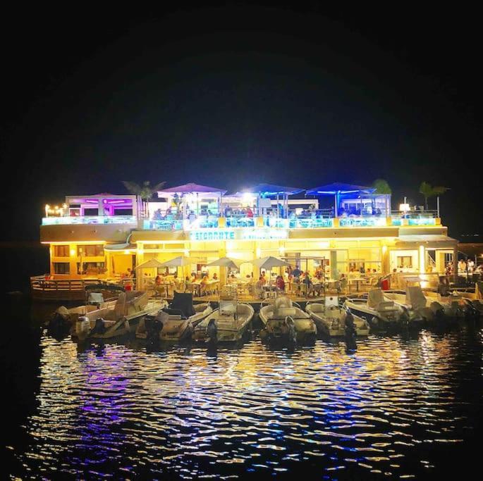 Fabio'S Place Aradeo Екстериор снимка