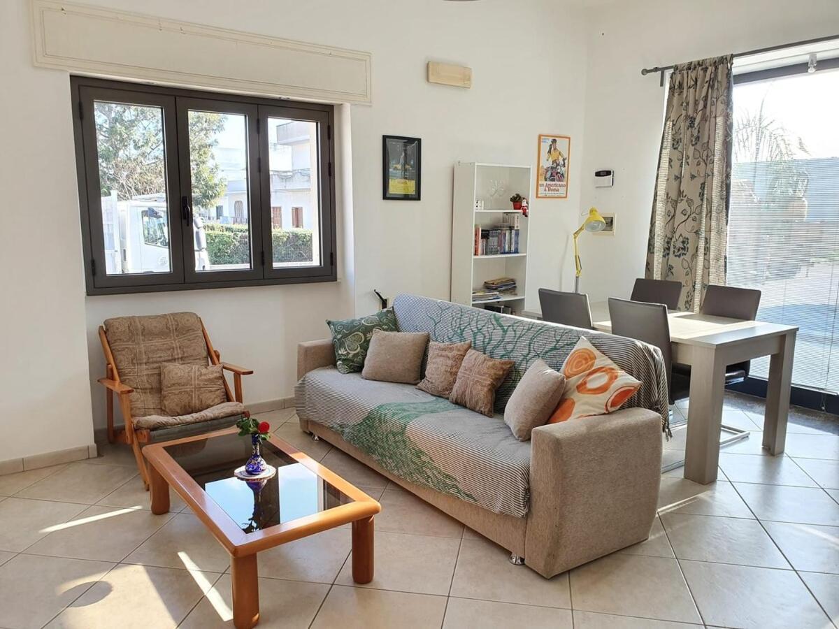 Fabio'S Place Aradeo Екстериор снимка